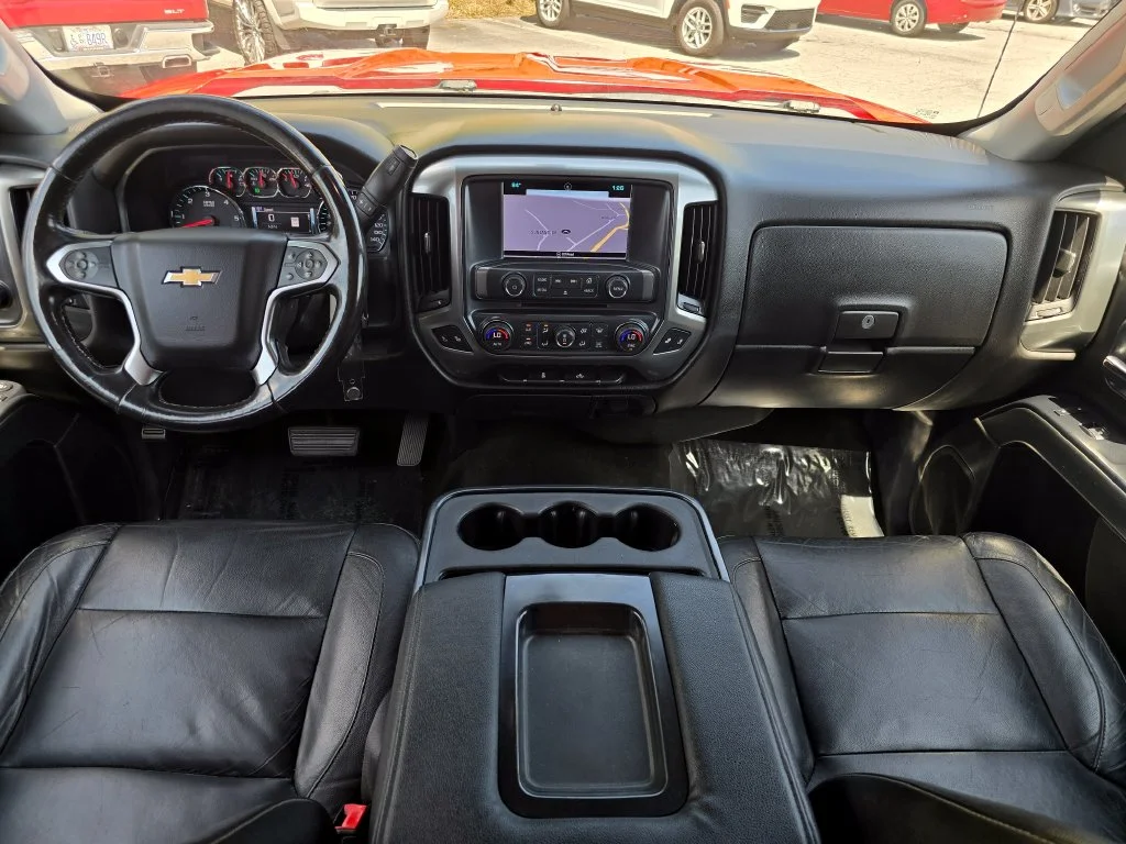 Used 2018 Red Chevrolet LT image 5