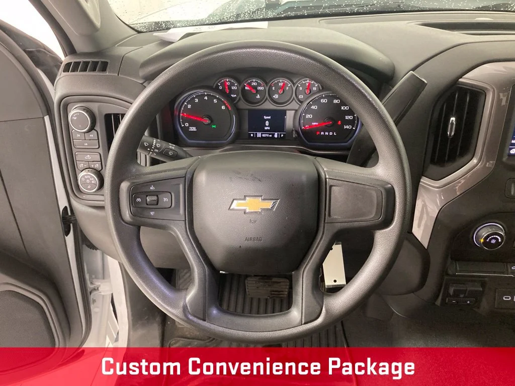 Used 2023 White Chevrolet Custom image 7