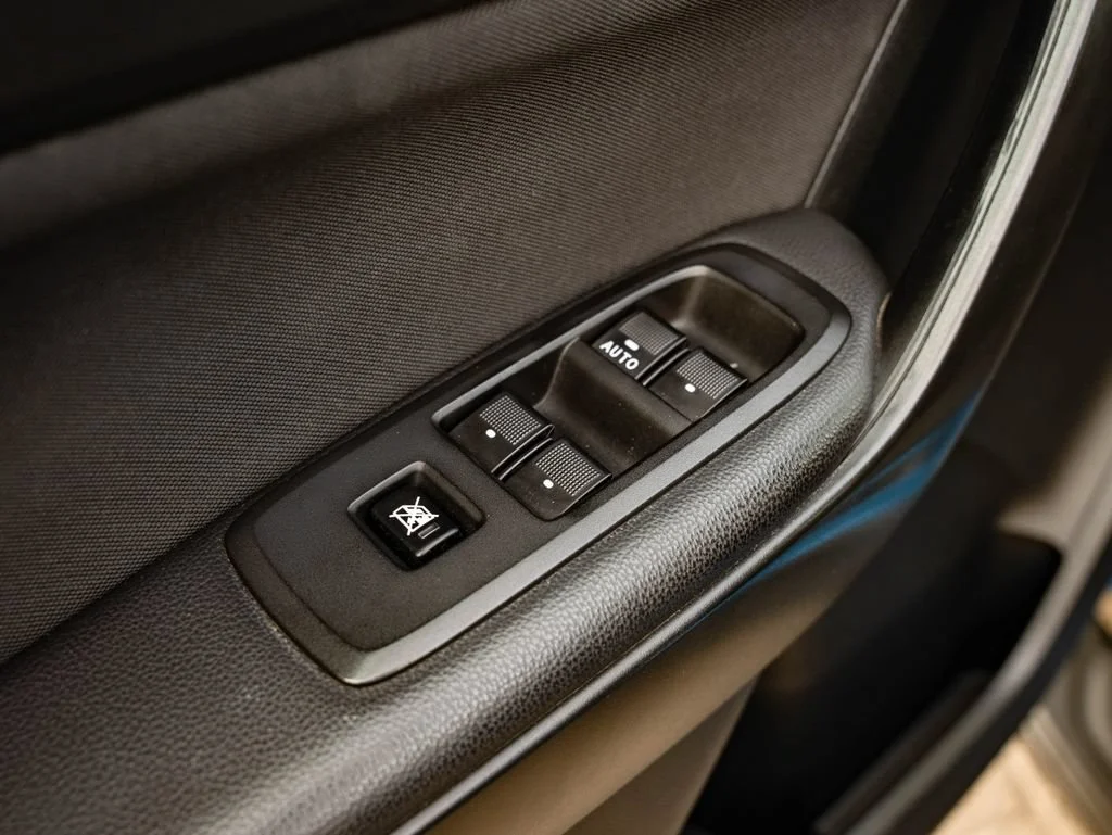 Used 2023 Velocity Blue Metallic Ford XLT image 23