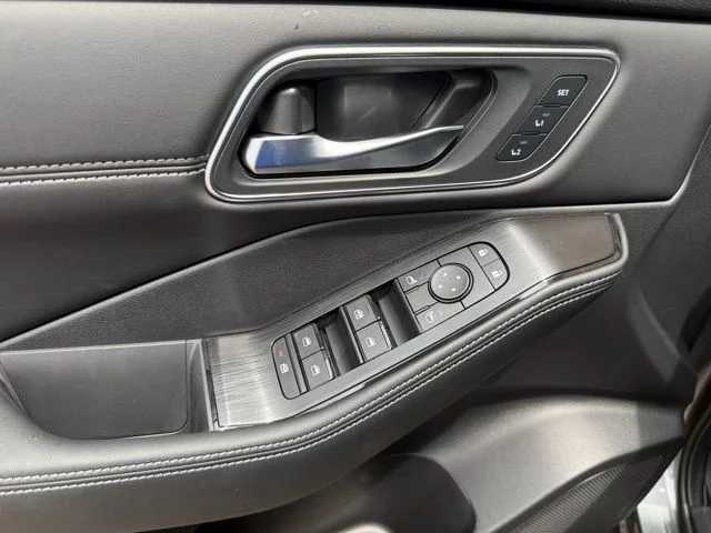 New 2026 Gun Metallic Nissan Platinum image 16