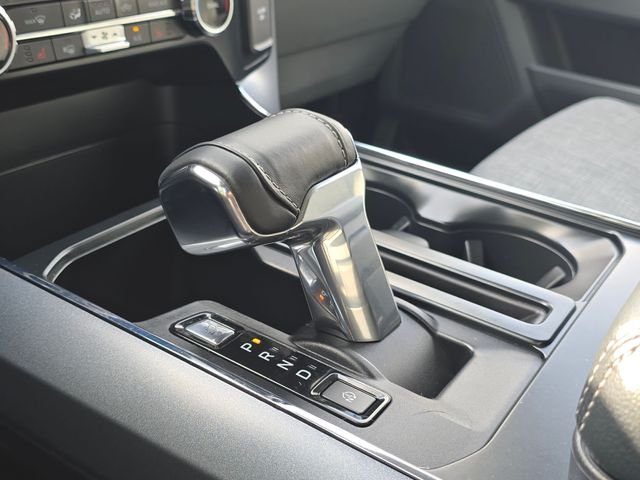 2023 Ford F-150 Lightning XLT - Photo 34