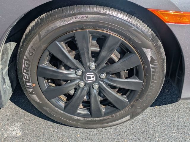 Used 2017 Gray Honda LX image 11