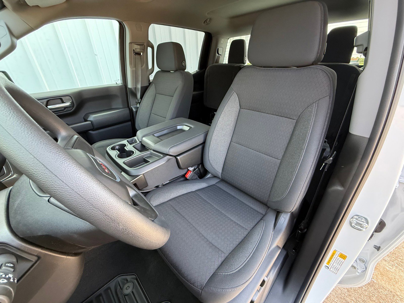 2025 GMC Sierra 1500 Pro - Photo 11