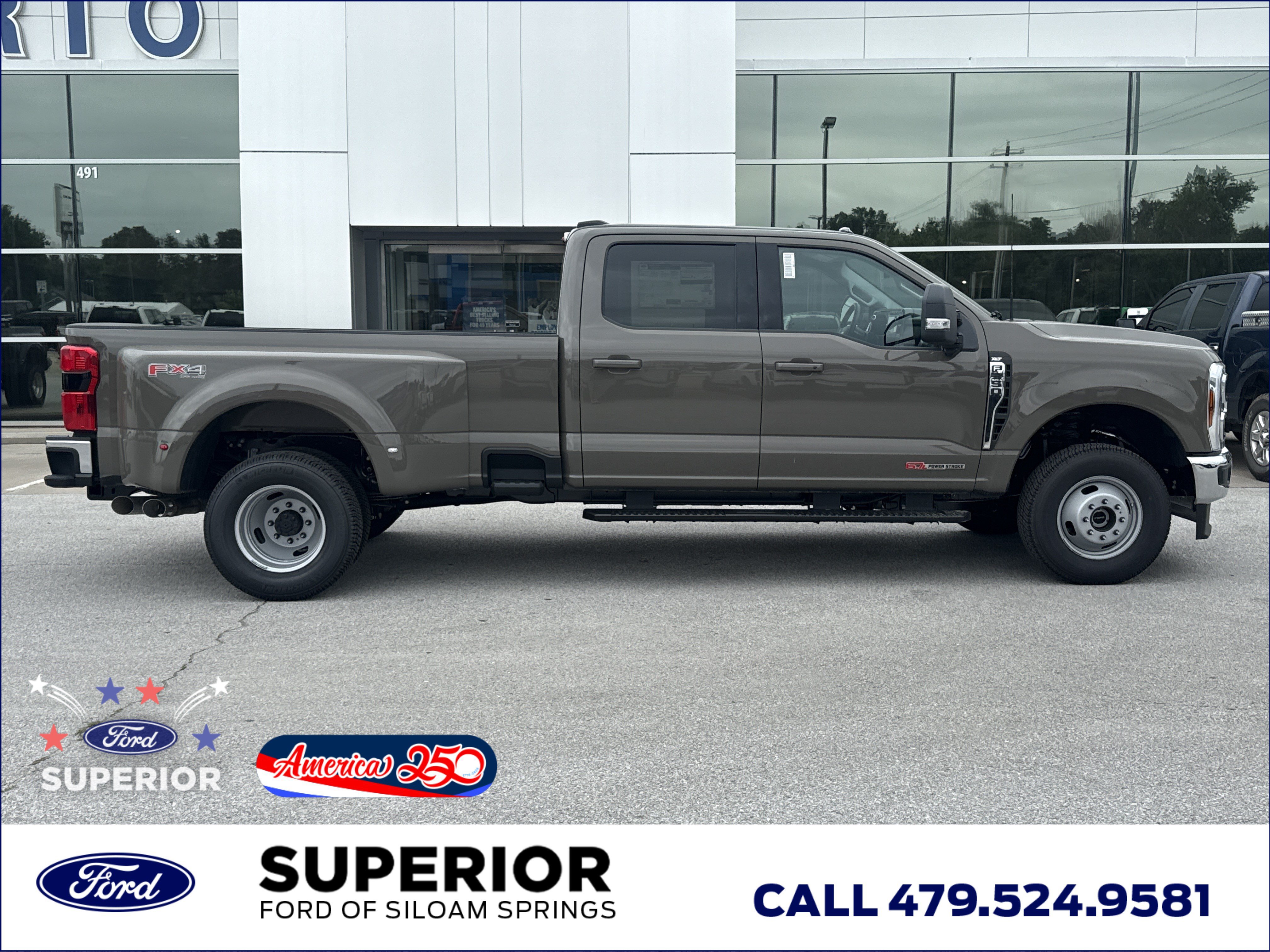 New 2026 Marsh Gray Ford XLT 4WD image 2