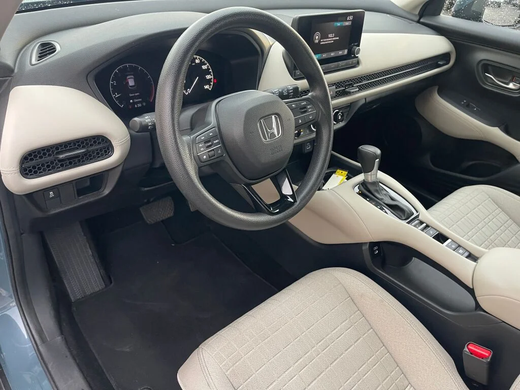 Certified Used 2024 Nordic Forest Pearl Honda LX image 5