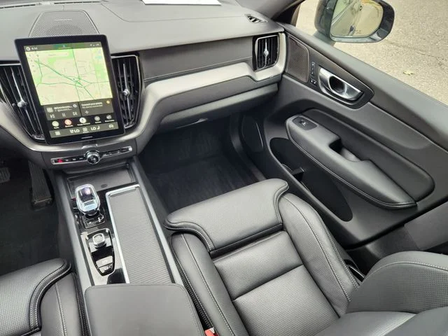 2026 Volvo XC60 Ultra - Photo 14
