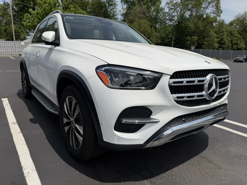 2025 Mercedes-Benz GLE GLE 350 4MATIC's photo