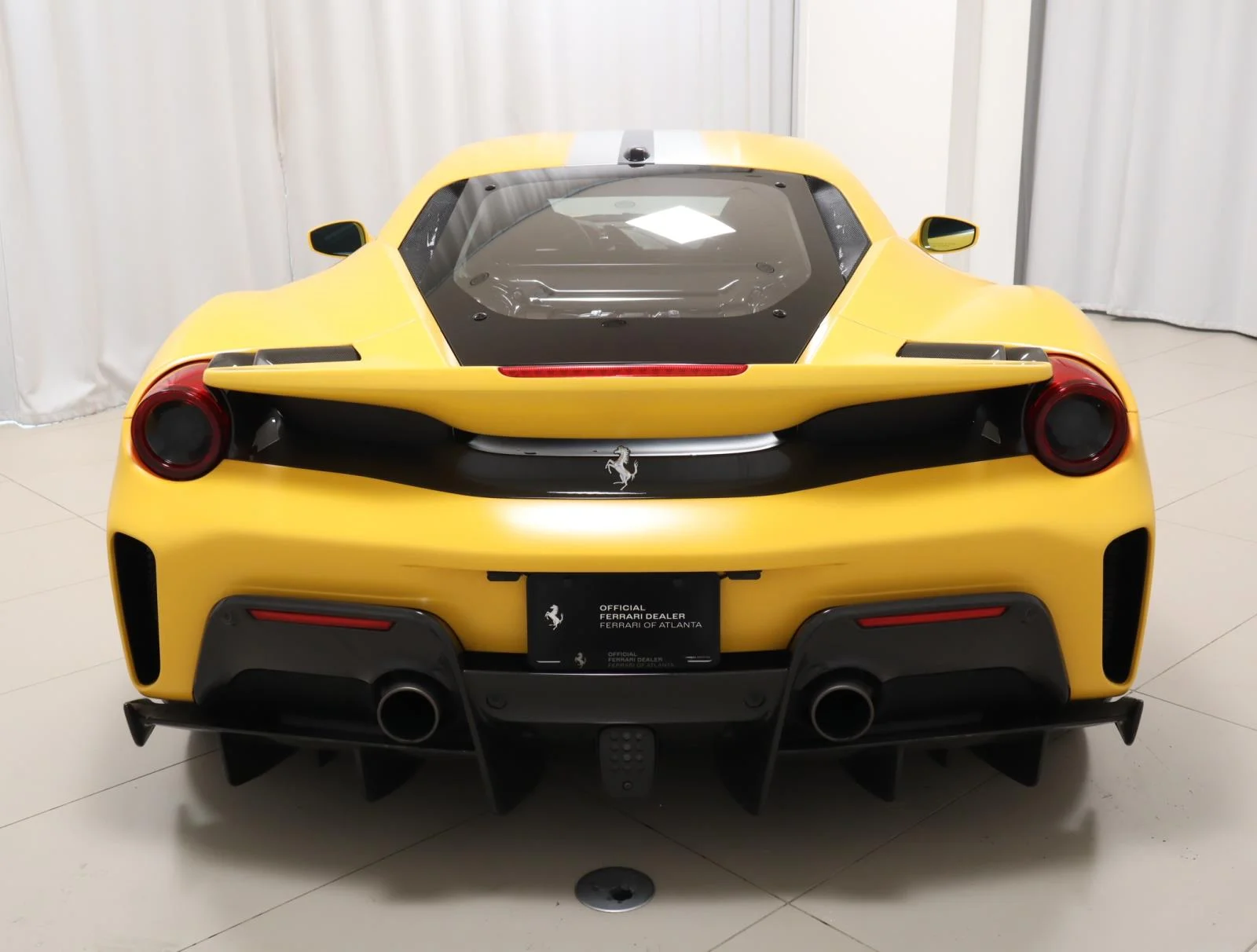 Used 2019 Giallo Modena Ferrari Coupe image 12