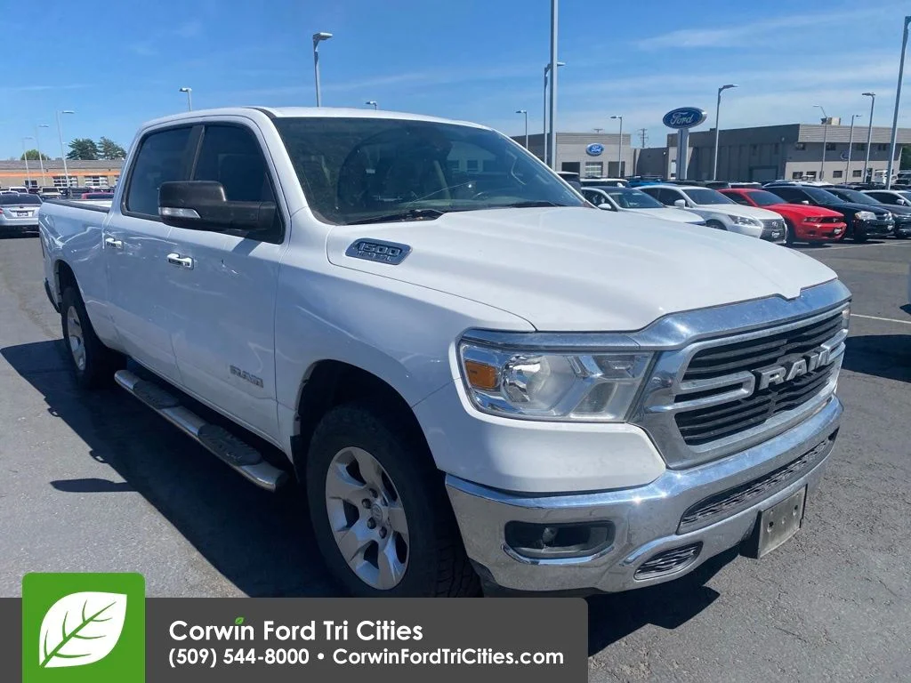 Used 2019 White Ram Big Horn/Lone Star image 3