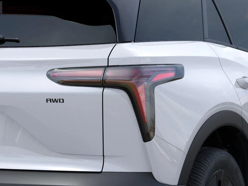 New 2026 Summit White Chevrolet LT image 11