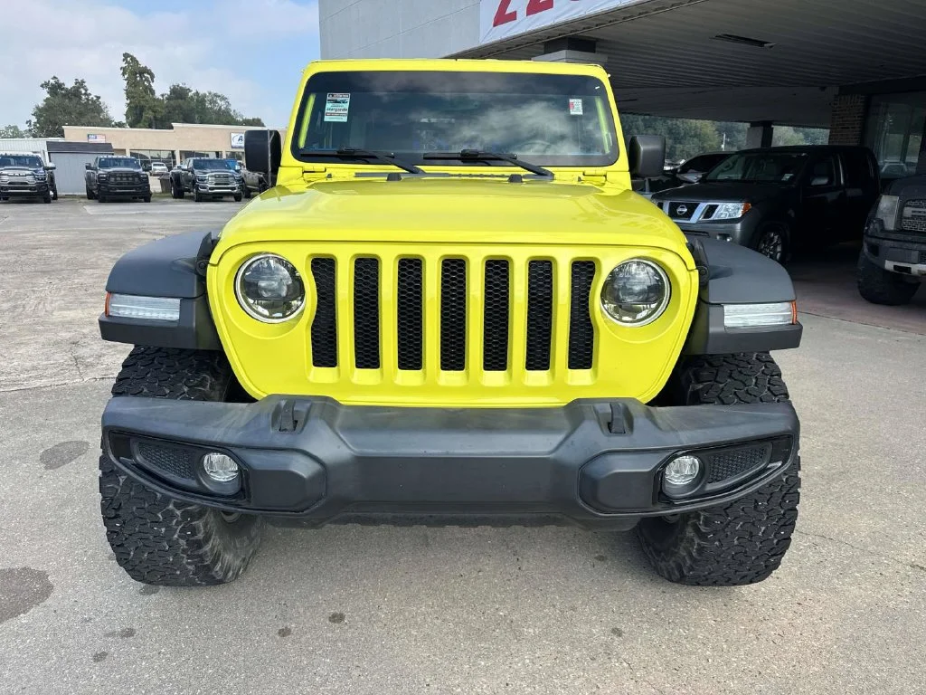Used 2023 Yellow Jeep High Tide image 7