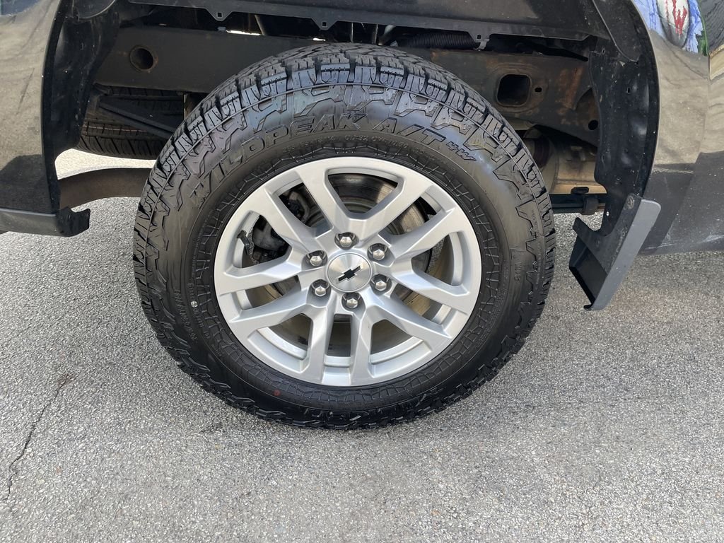 Certified Used 2022 Black Chevrolet RST image 12