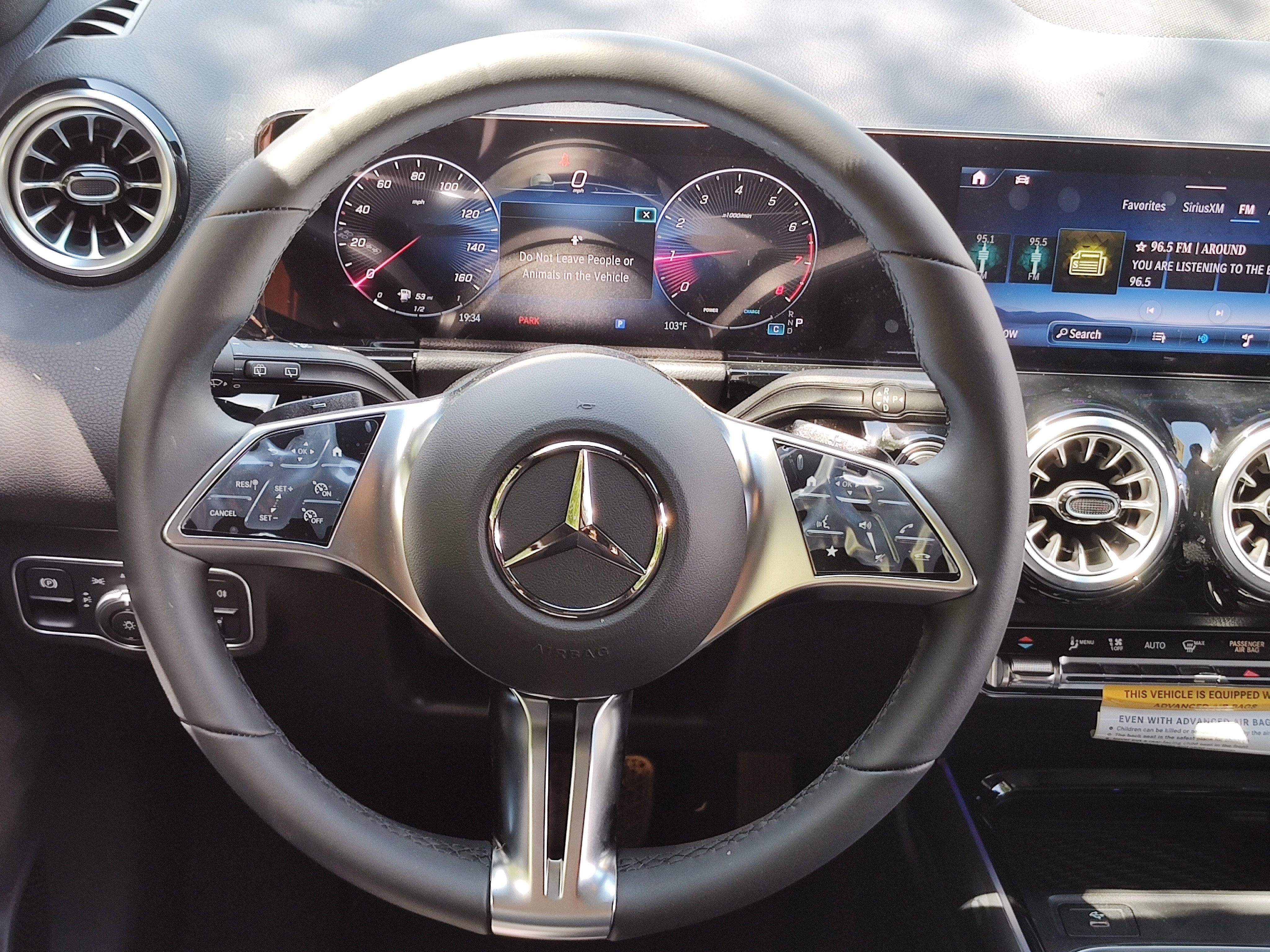 New 2026 Polar White Mercedes-Benz GLA 250 image 22