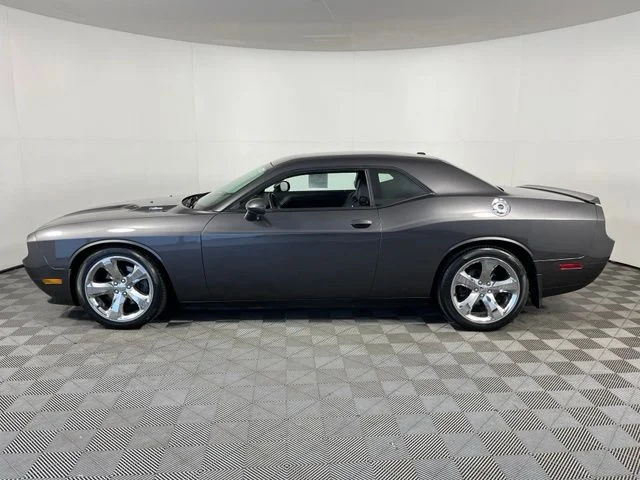 Used 2014 Gray Dodge R/T image 4