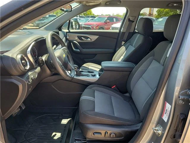 Used 2024 Gray Chevrolet LT w/2LT Front-Wheel Drive image 12