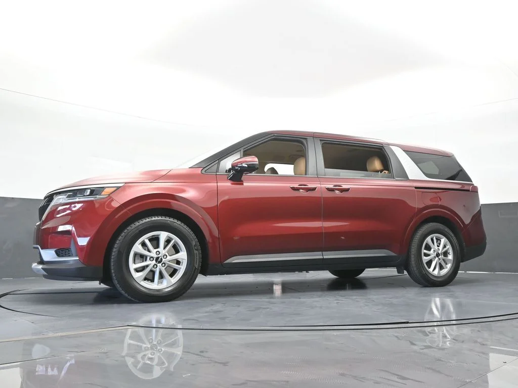 Used 2024 Flare Red Kia LX image 51