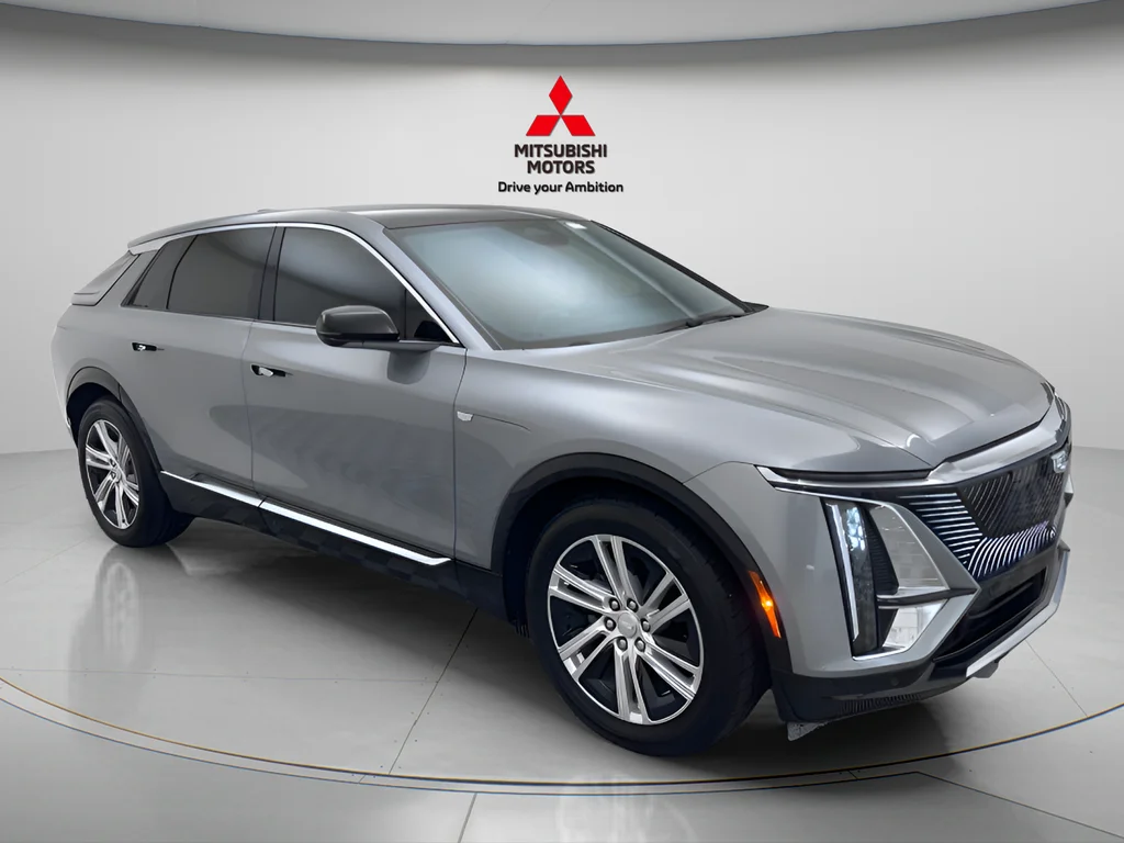 Used 2024 Silver Metallic Cadillac Tech image 3