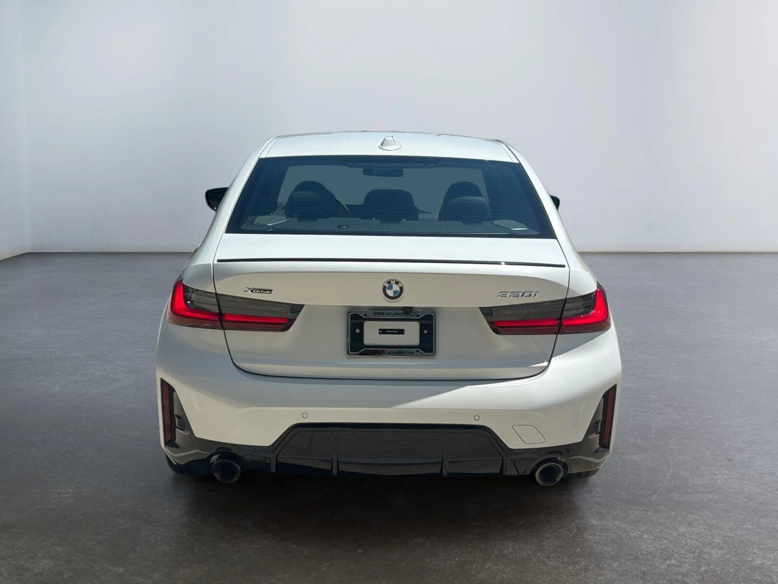 New 2026 Mineral White Metallic BMW 330i NA xDrive image 4