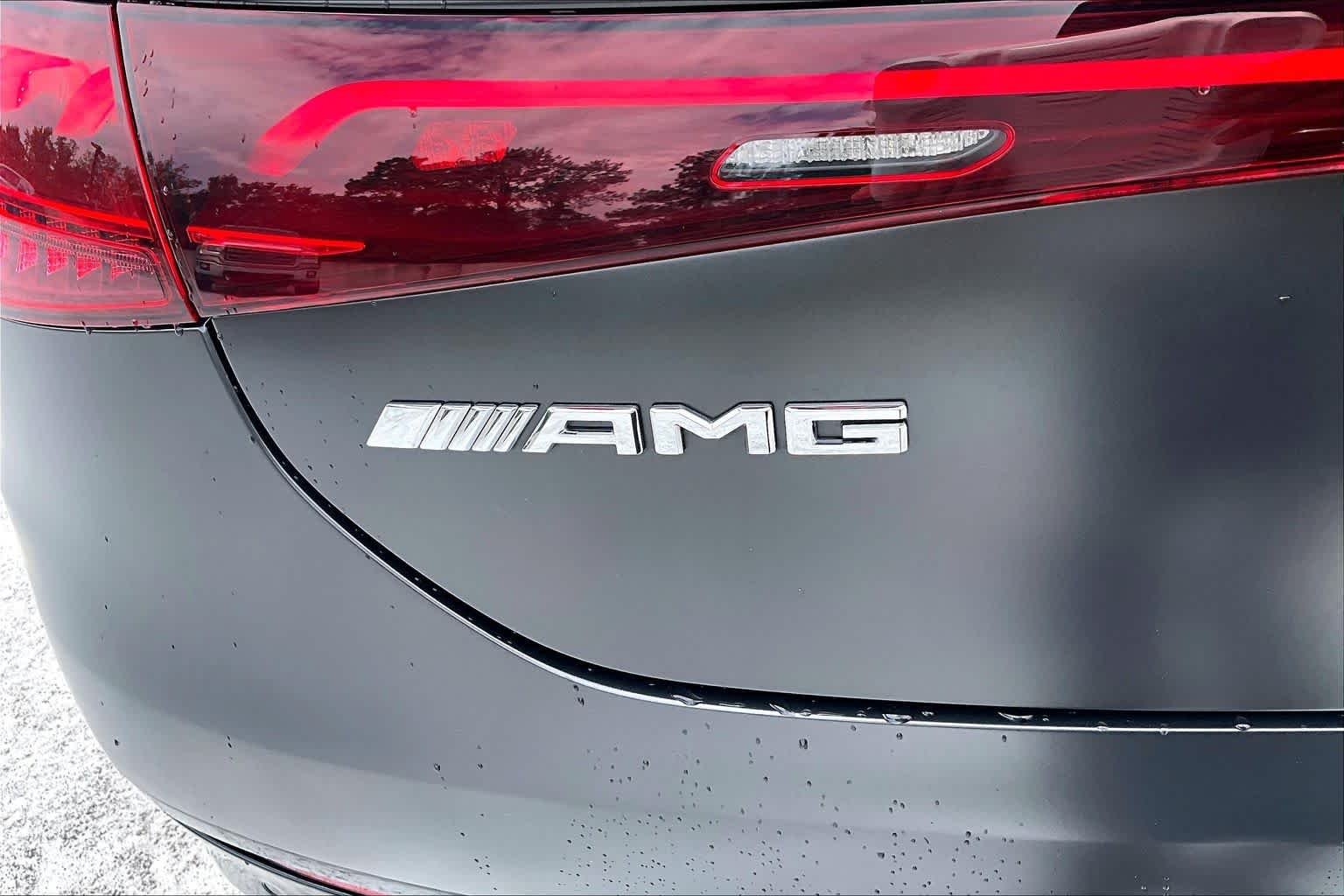 Used 2023 MANUFAKTUR Graphite Grey Magno Mercedes-Benz AMG® EQE image 30