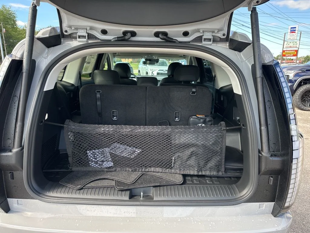 New 2026 Cyber Gray Hyundai SEL image 15