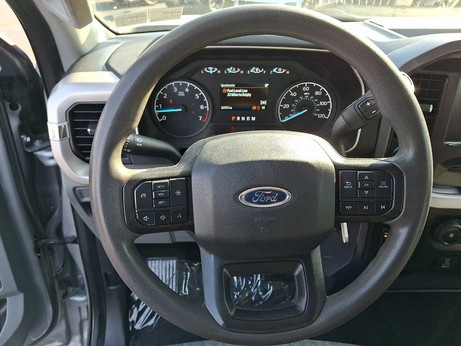 Used 2023 Iconic Silver Metallic Ford XLT image 19