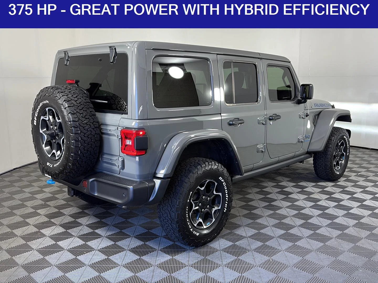 Used 2023 Sting-Gray Clearcoat Jeep Rubicon image 5
