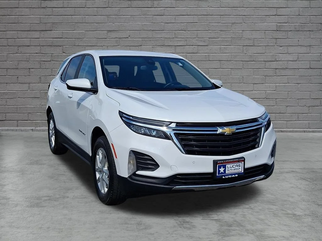 Used 2023 Summit White Chevrolet LT image 2