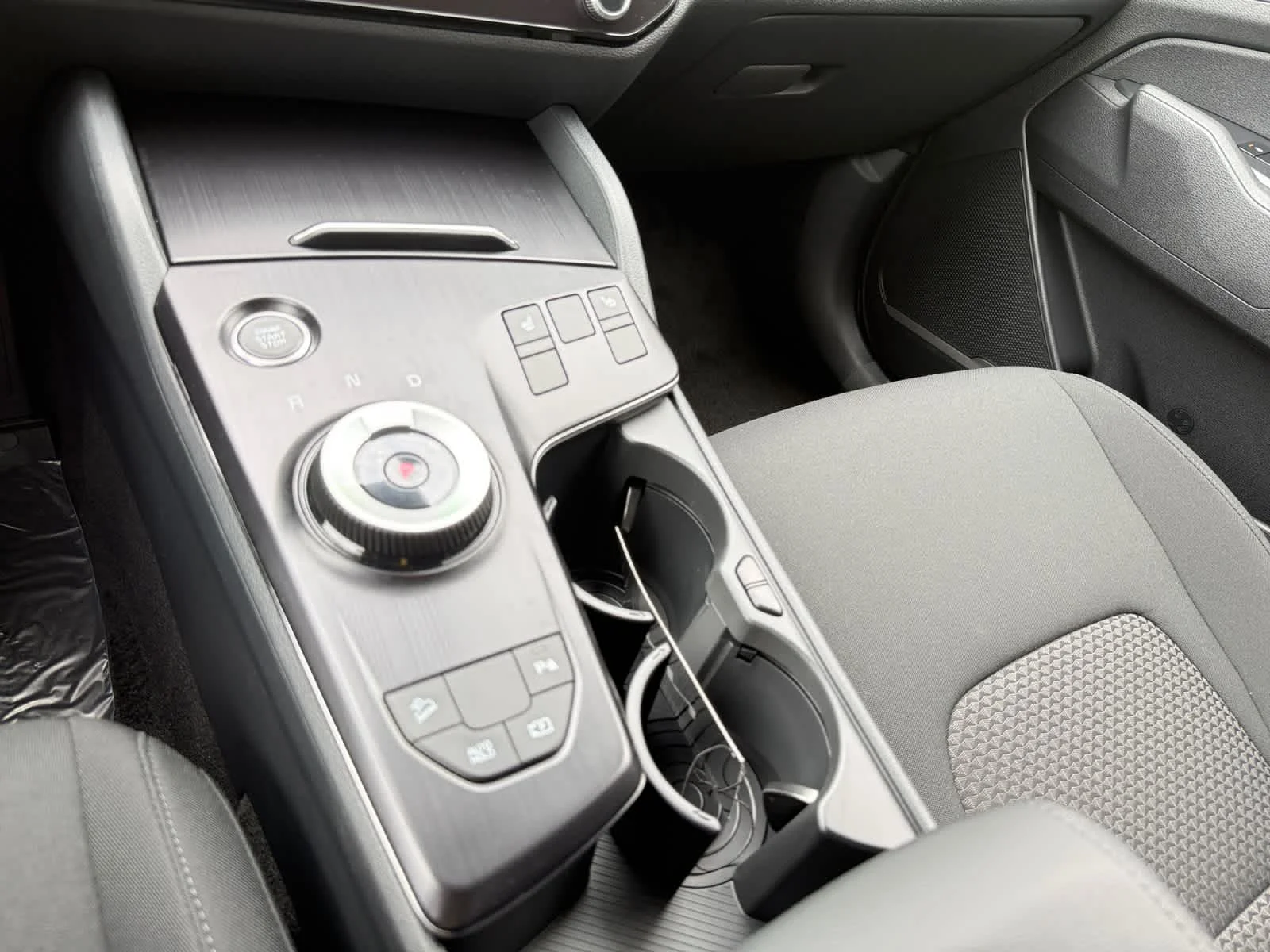 New 2026 Snow White Pearl Kia S image 18