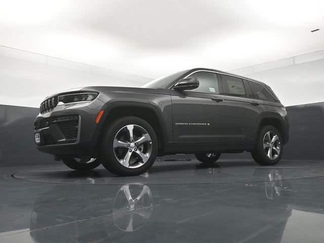 New 2026 Baltic Gray Metallic Clear-Coat Exterior Paint Jeep Limited image 20