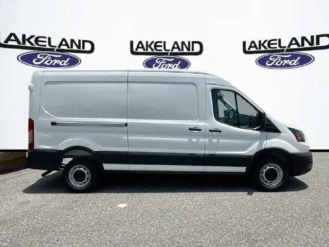 New 2026 White Ford Base image 2