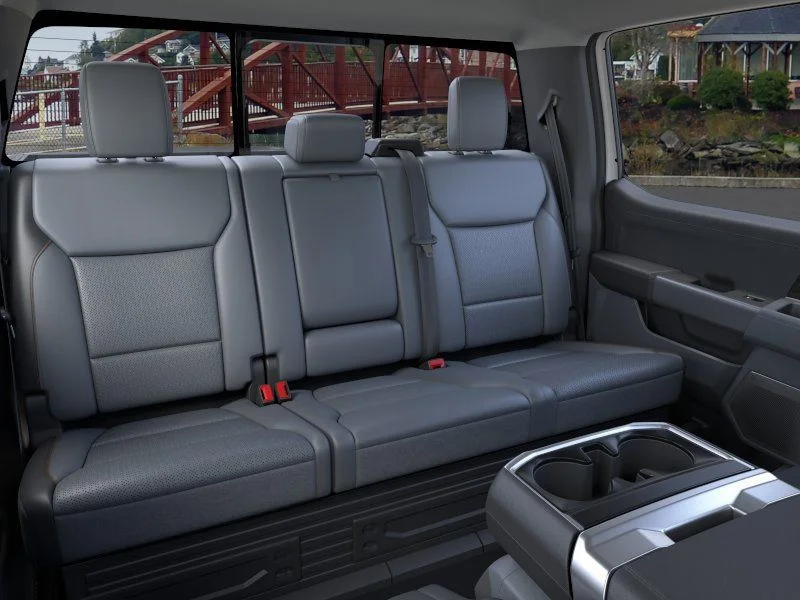 2025 Ford F-150 Lariat - Photo 13