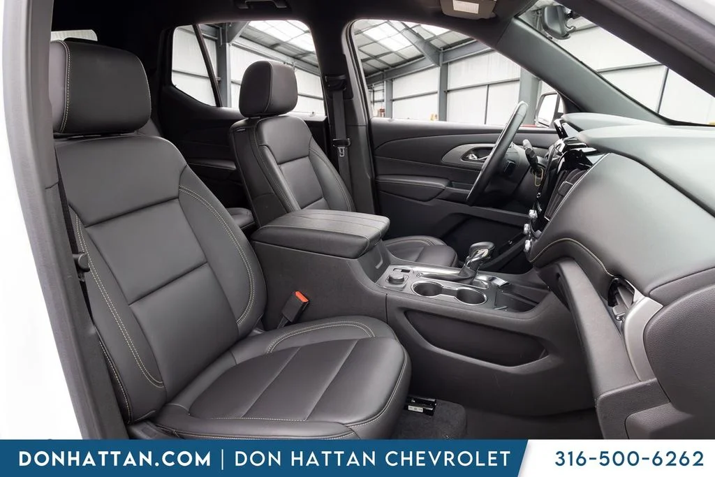 Used 2023 White Chevrolet LT Leather image 19