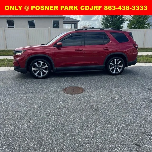 Used 2023 Red Honda Touring image 5