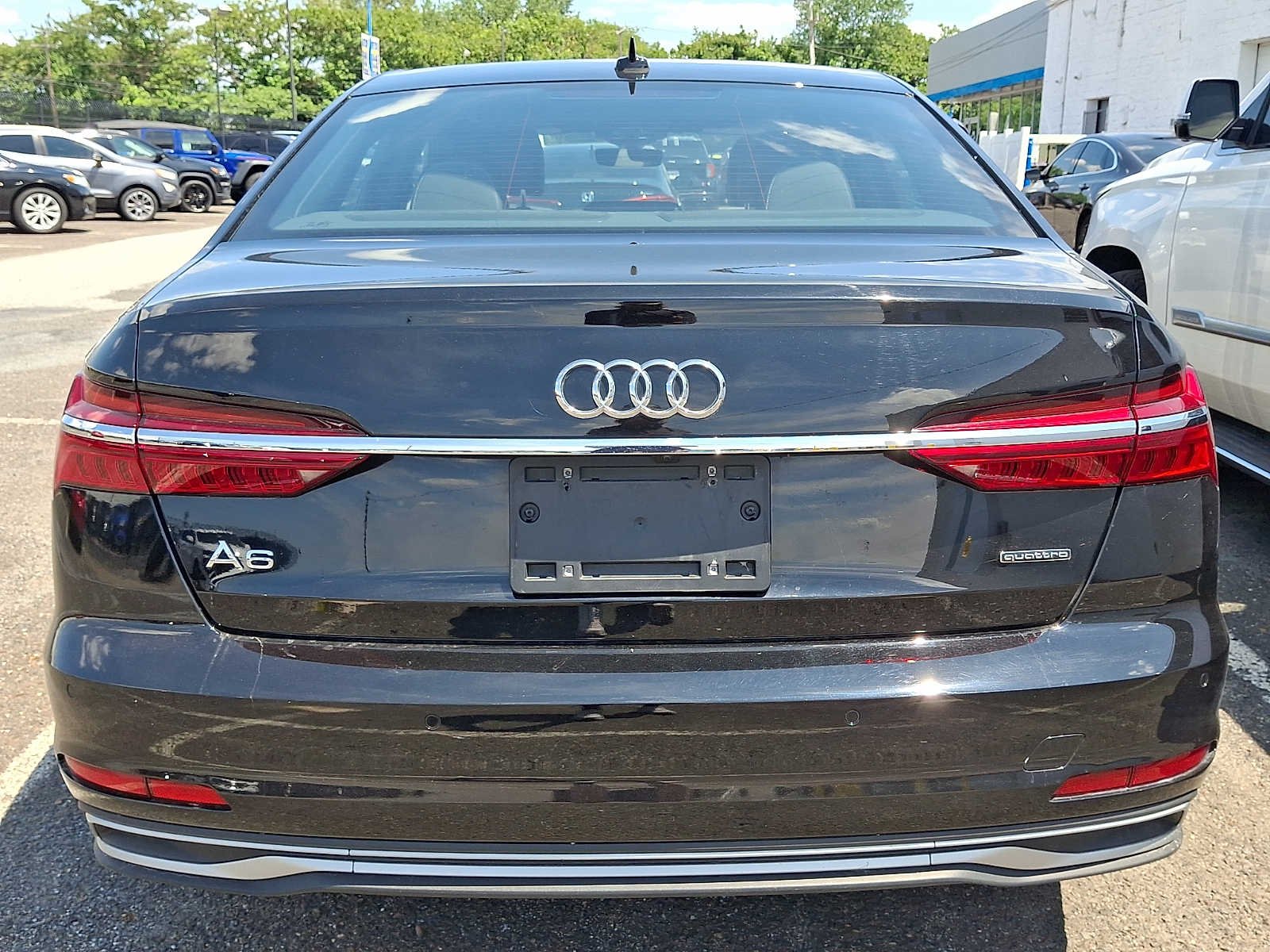 Used 2024  Audi Premium Plus image 5