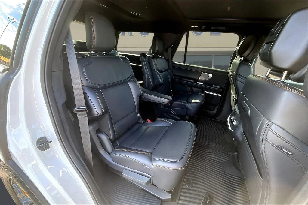 New 2026 Star White Metallic Tri-Coat Ford Tremor® image 10