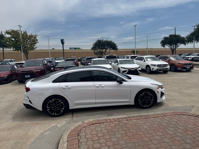 Used 2022 White Pearl Kia GT-Line image 10