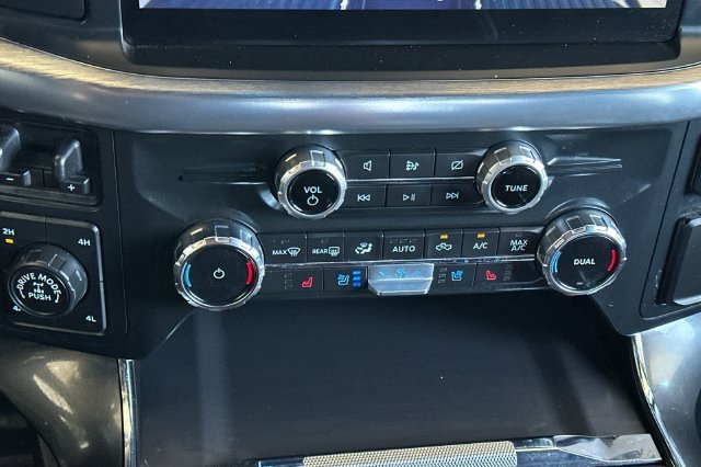 Used 2022 Silver Ford Lariat image 20
