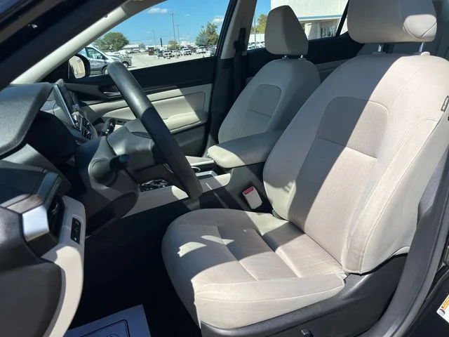Used 2024 Black Nissan 2.5 SV image 34