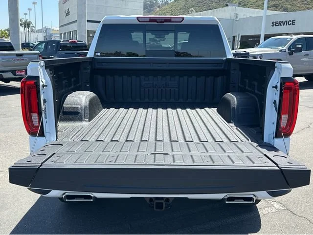 New 2026 Summit White GMC AT4 image 31