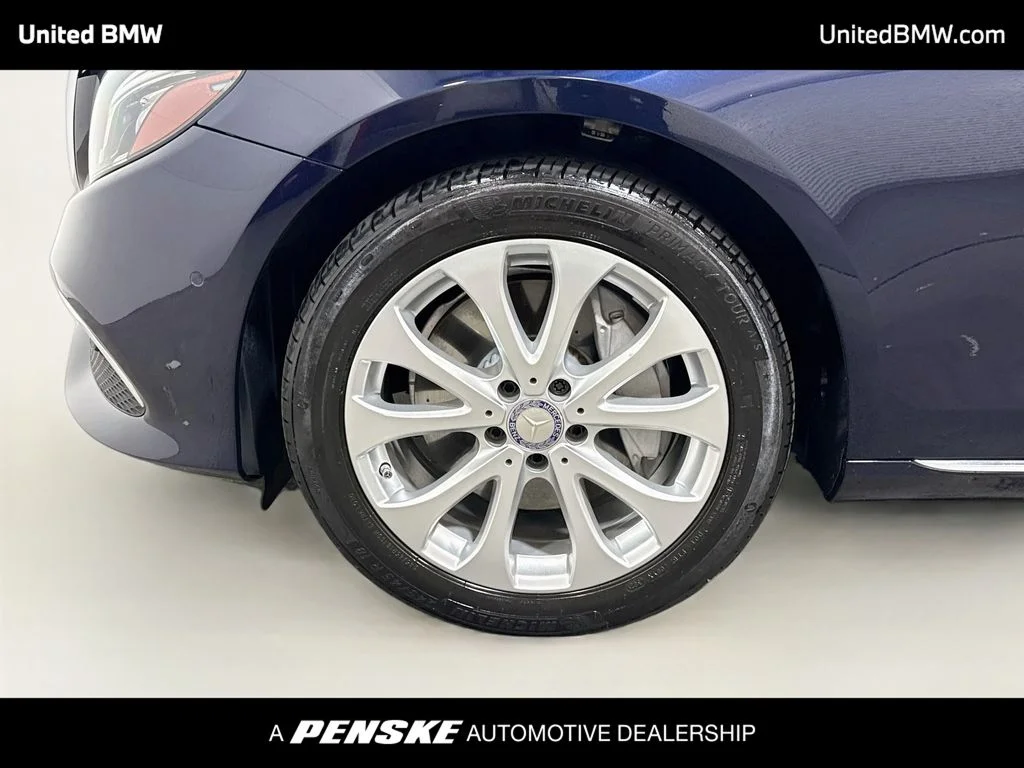 Used 2017 Lunar Blue Metallic Mercedes-Benz E 300 image 9