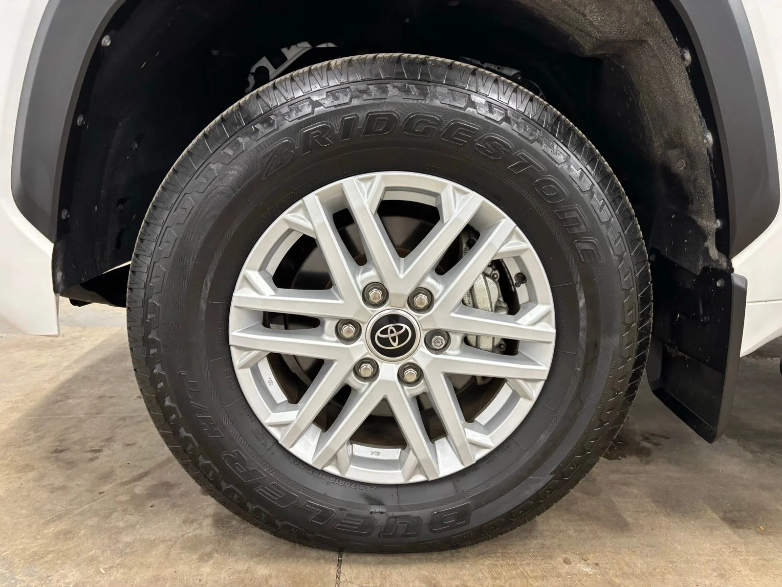 Used 2024 White Toyota SR5 image 9