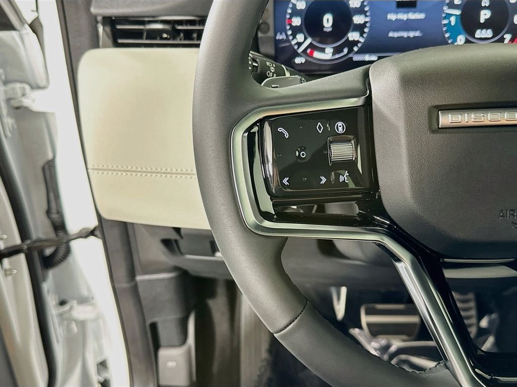 New 2026 Fuji White Land Rover Landmark image 13