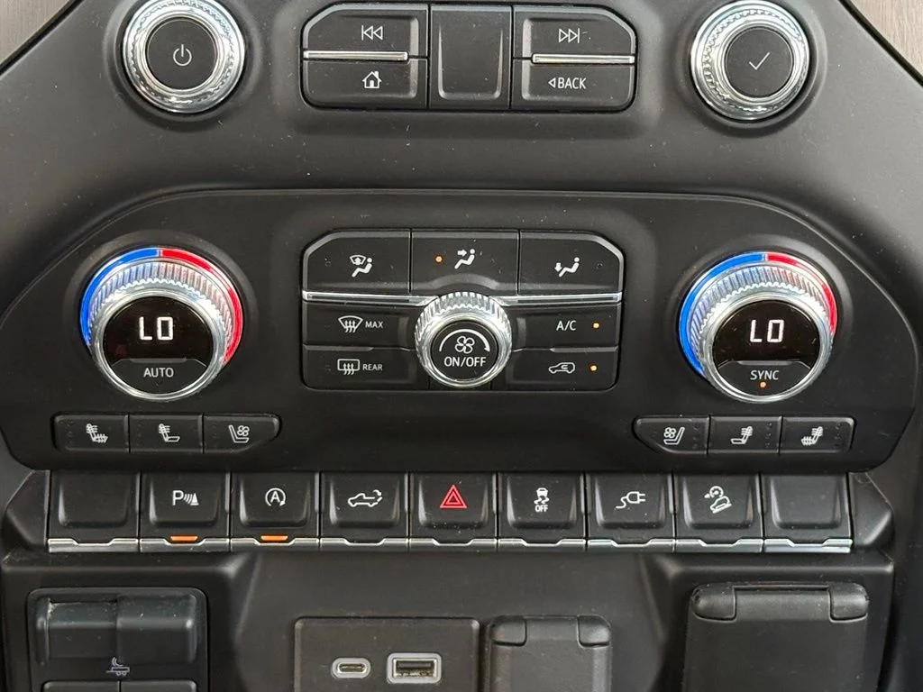 Used 2021 Gray GMC AT4 image 21