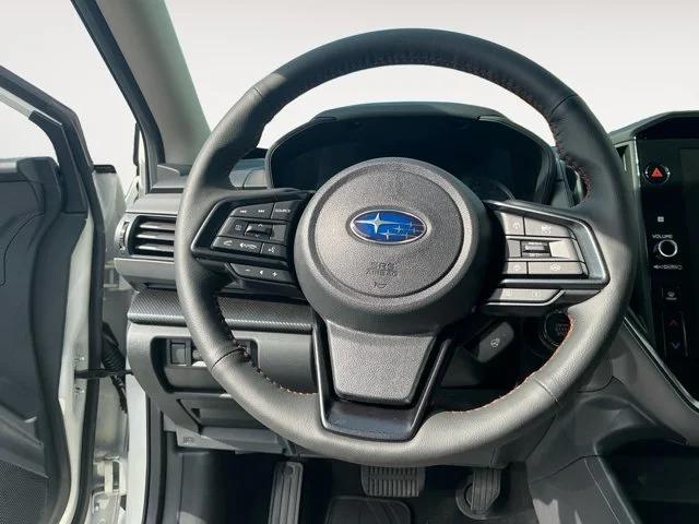 New 2026 CRYSTAL WHITE PEARL Subaru Limited image 12