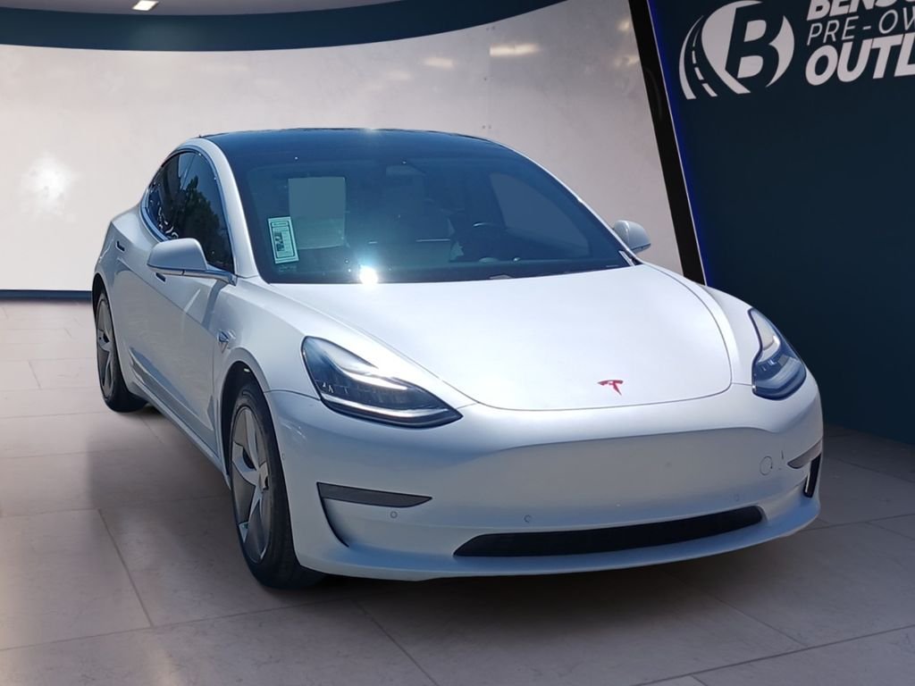 Used 2019  Tesla Long Range image 7