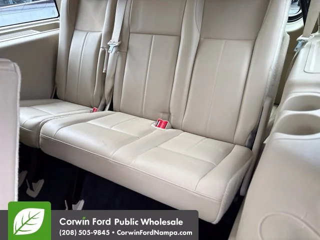 Used 2017 Gold Ford Limited image 28