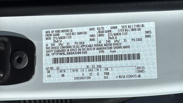 Used 2025 White Ford Lariat image 30