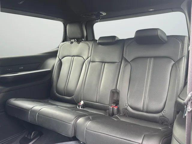 New 2026 Black Jeep Limited Altitude image 29