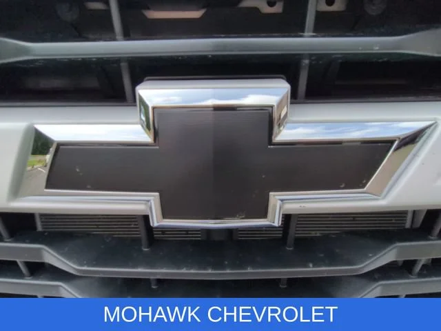 Certified Used 2025 Summit White Chevrolet Custom image 31