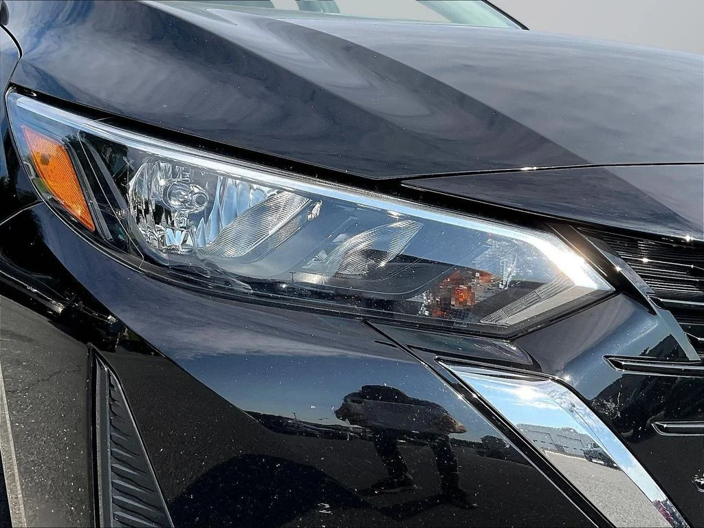 Used 2024 Super Black Nissan SV image 29